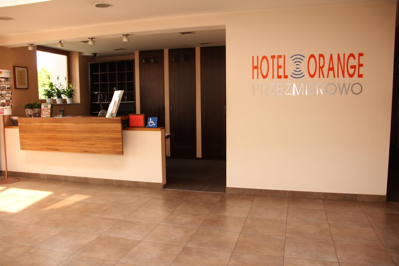 Hotel Orange เชสมีโรโว ภายนอก รูปภาพ